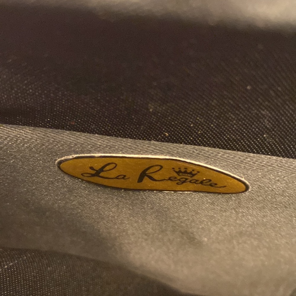 La Regale small evening bag - Picture 3 of 4